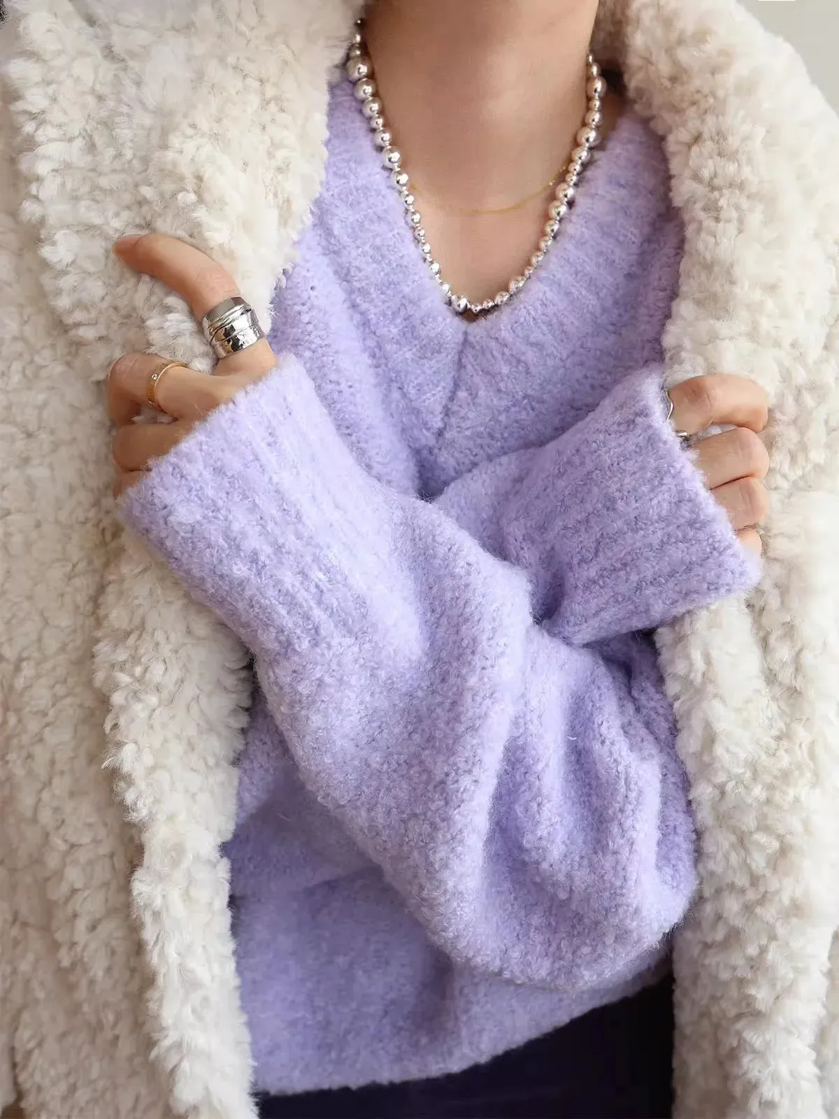 European Goods High-end Wool Blend Sweater Women Fall Winter Loose Soft  V-neck Bottom Sweater High-grade Knit Sweater C-310