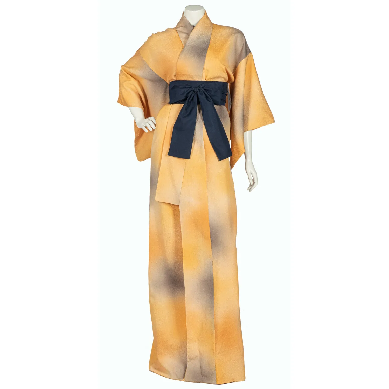 Iwanuiro Vintage Japanese Kimono Robe