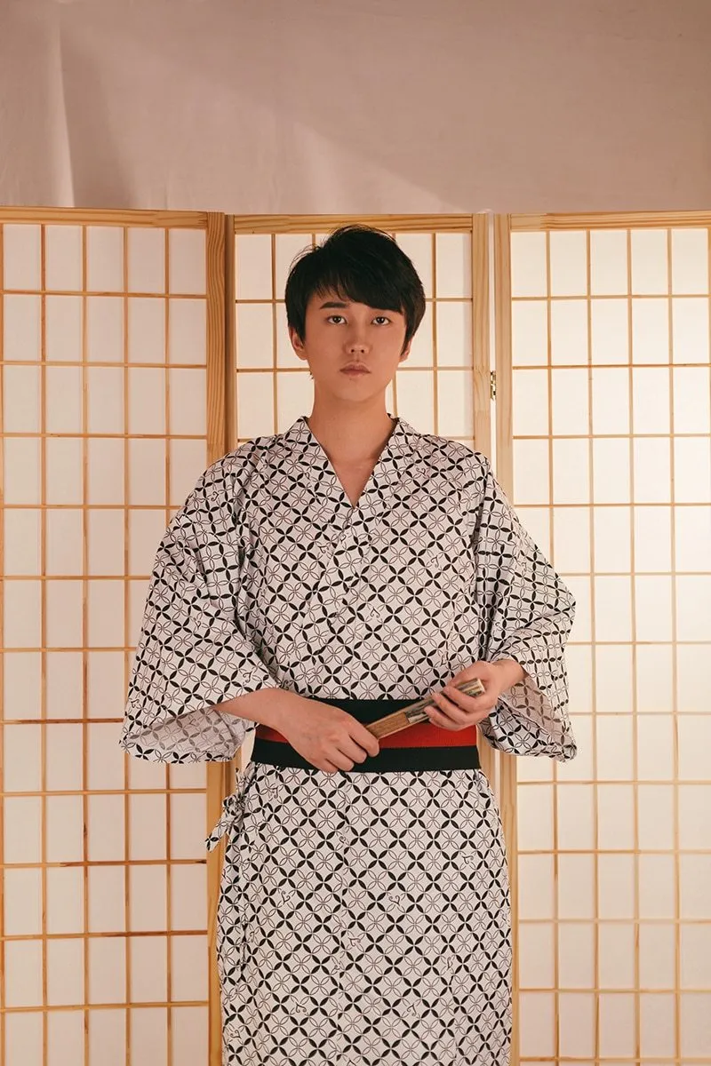 Japanese Kimono Pattern Print