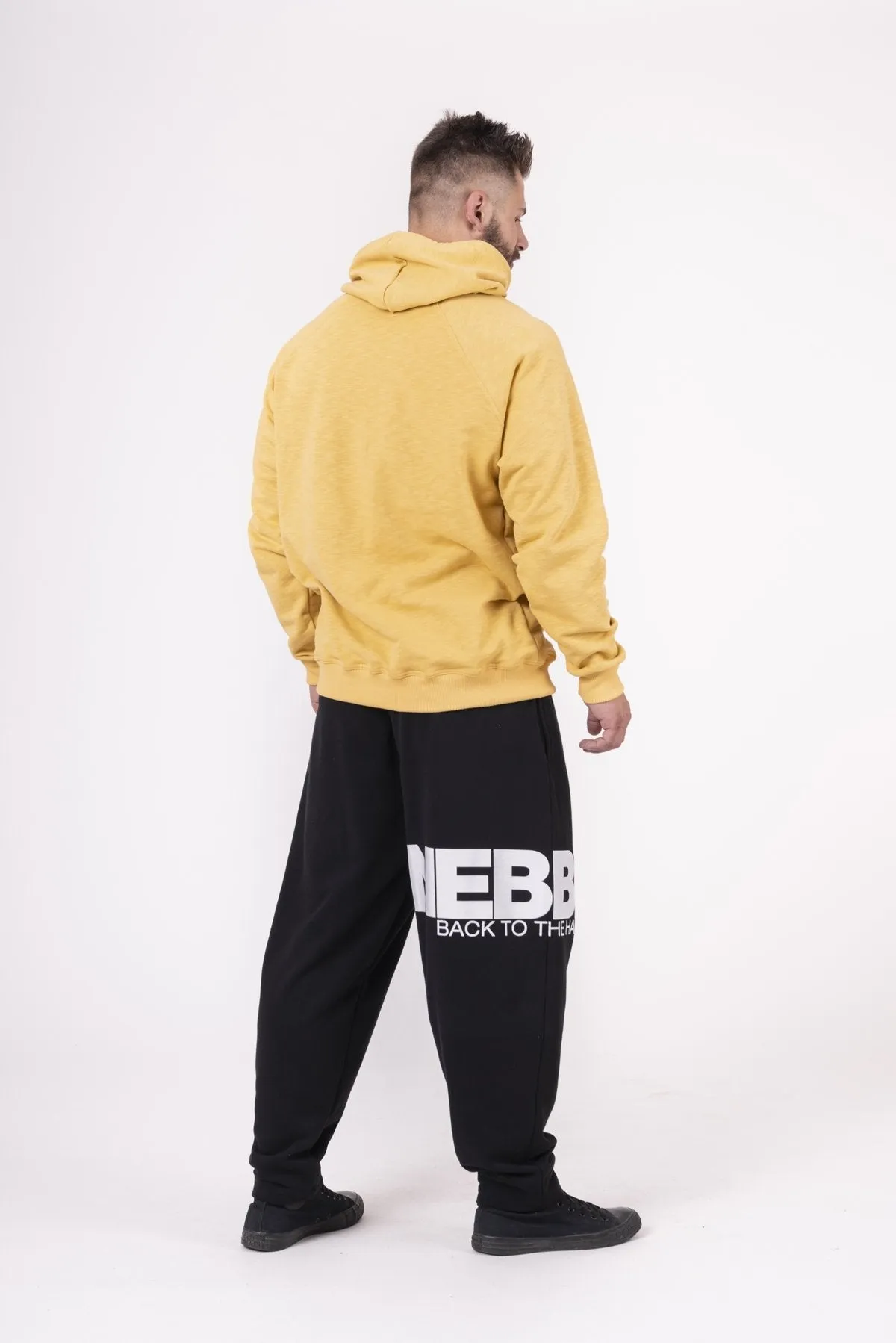Nebbia Red Label Hoodie 149 - Mustard