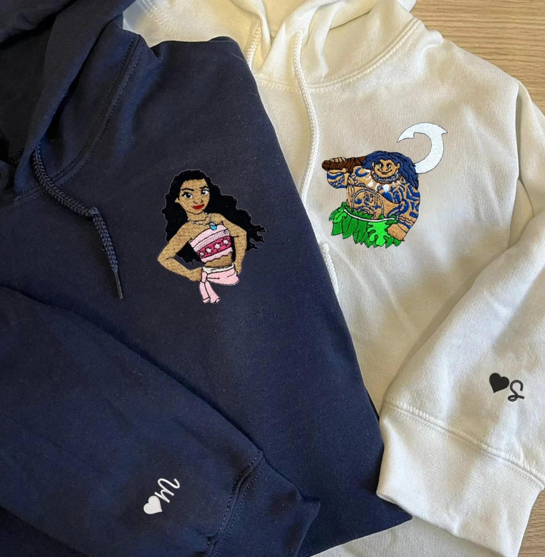 "Cartoon Character Couple" Matching Couple Sweatshirts - Personalized Embroidered Sweatshirts For Couples