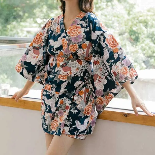 Short Kimono Robe