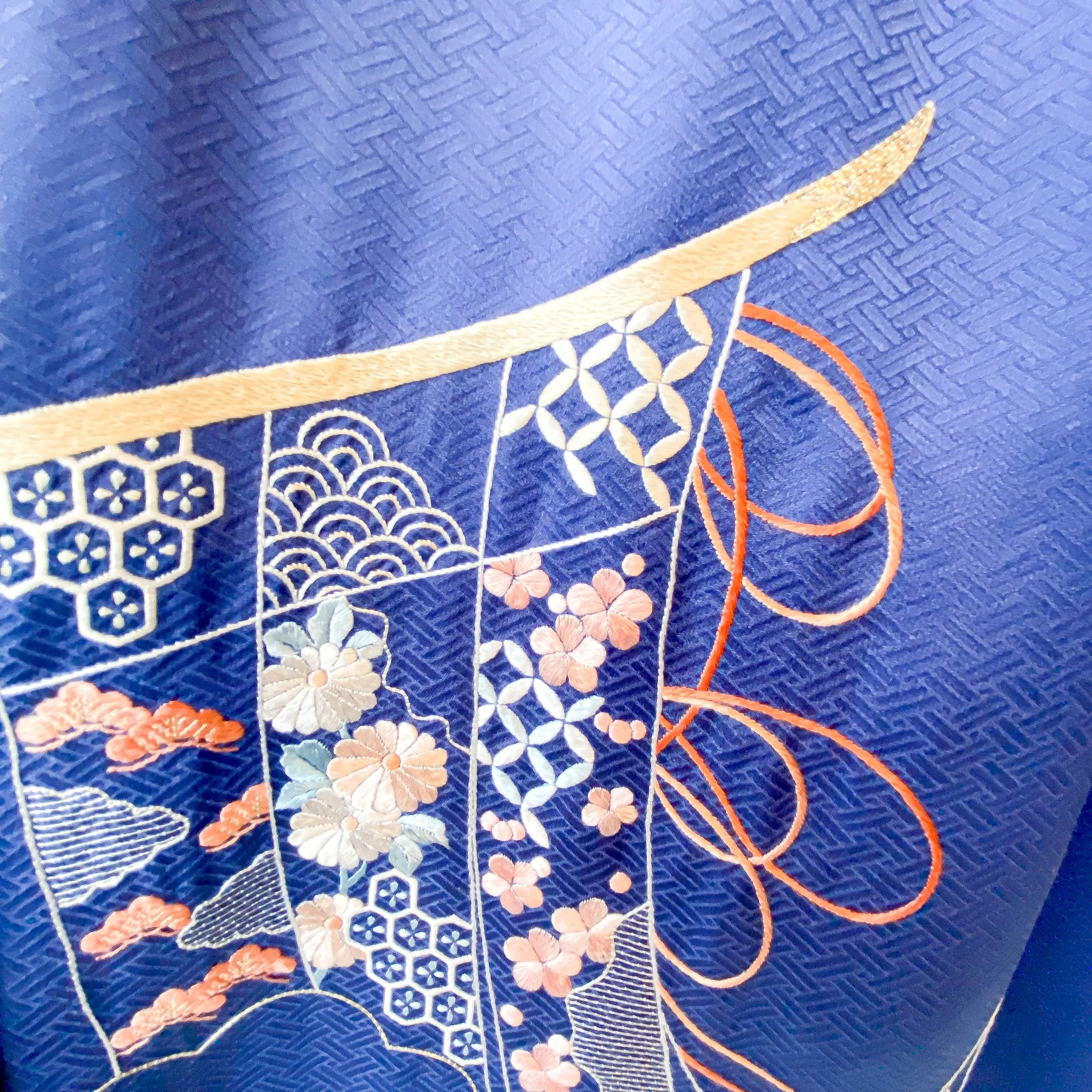 Tsumugi | Japanese Vintage Silk Kimono Dress - Navy