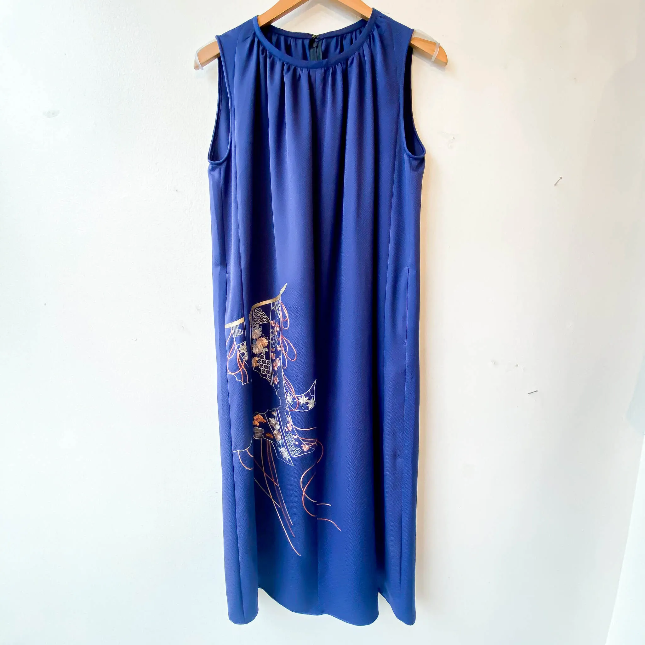 Tsumugi | Japanese Vintage Silk Kimono Dress - Navy