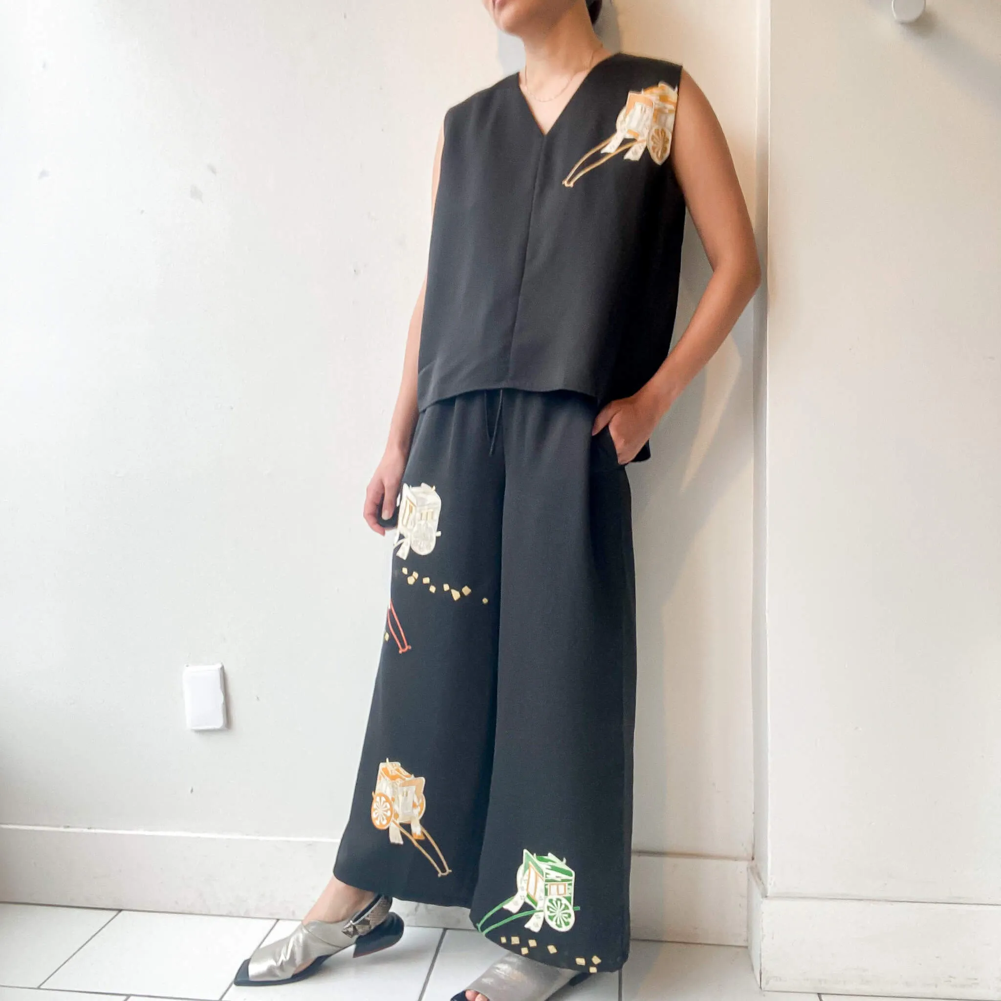 Tsumugi | Japanese Vintage Silk Kimono Shirt - Black