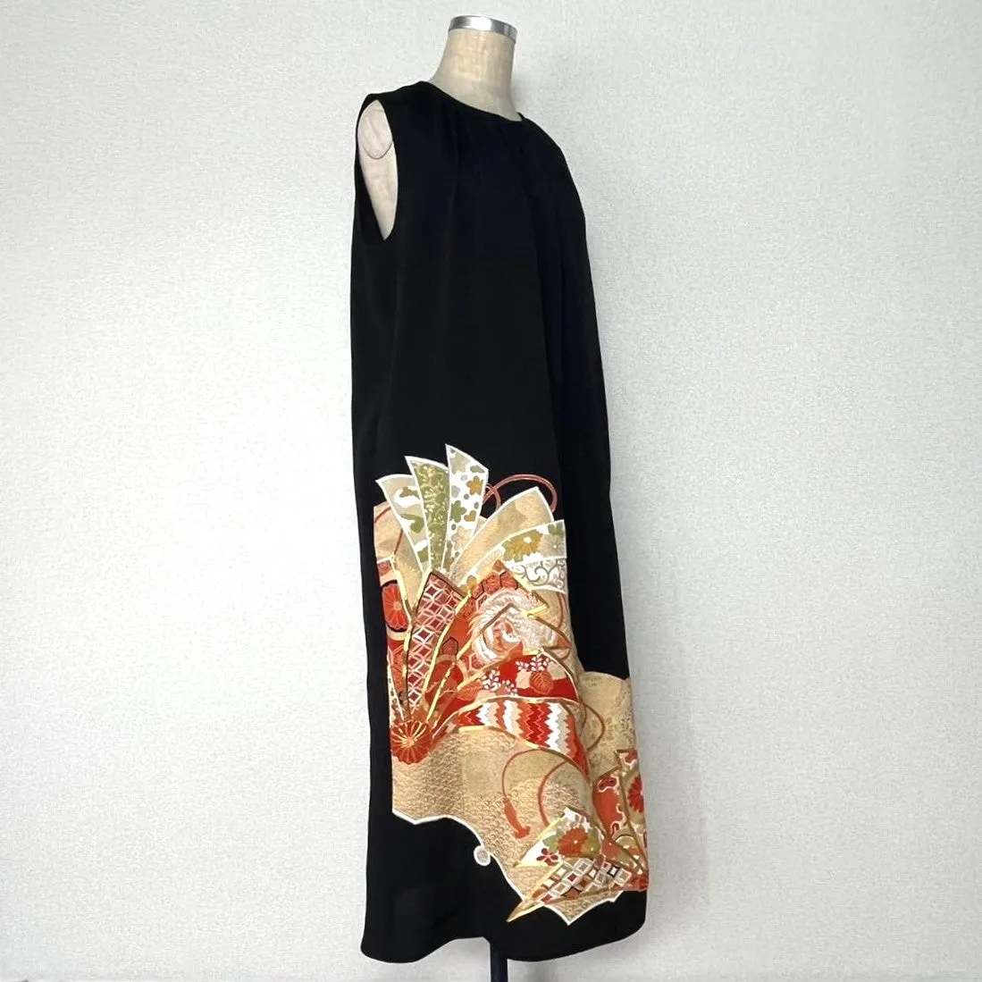 Tsumugi | Vintage Silk Kimono Dress | D3-Black