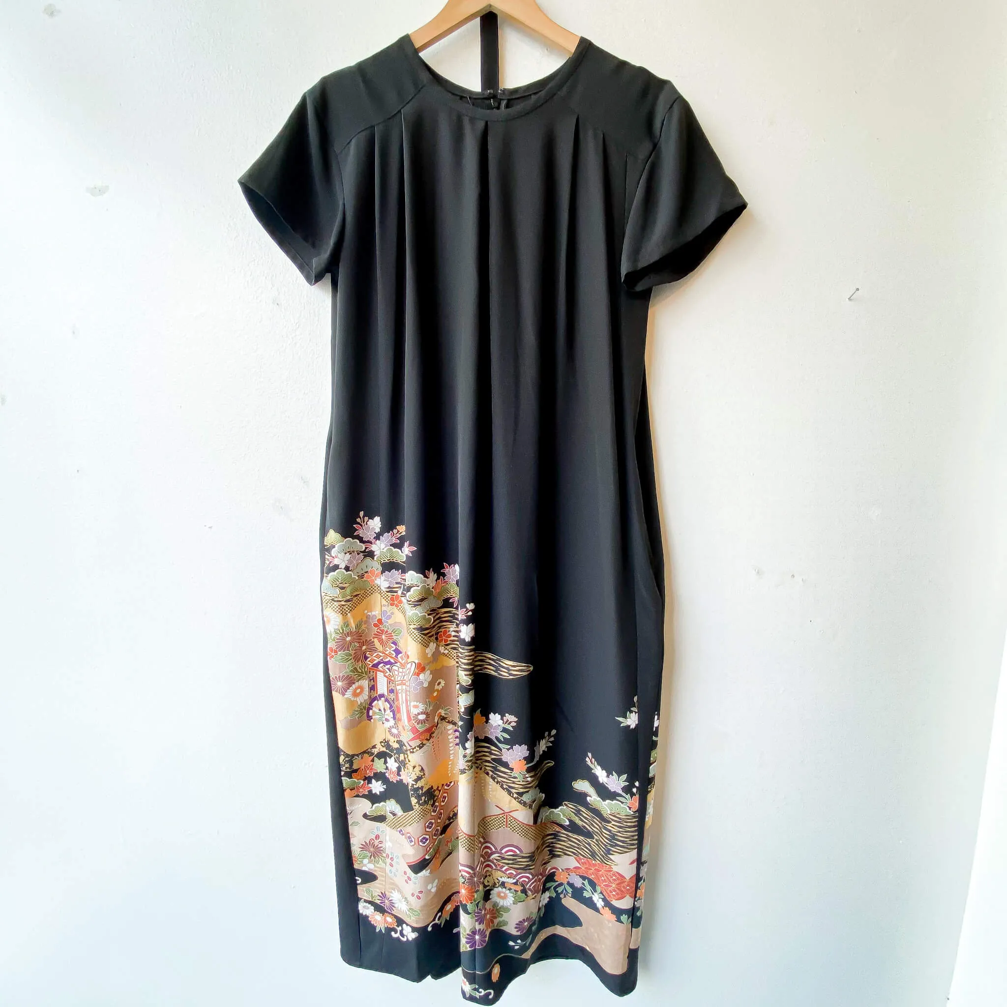 Tsumugi | Vintage Silk Kimono Short Sleeve Dress | SD5- Black