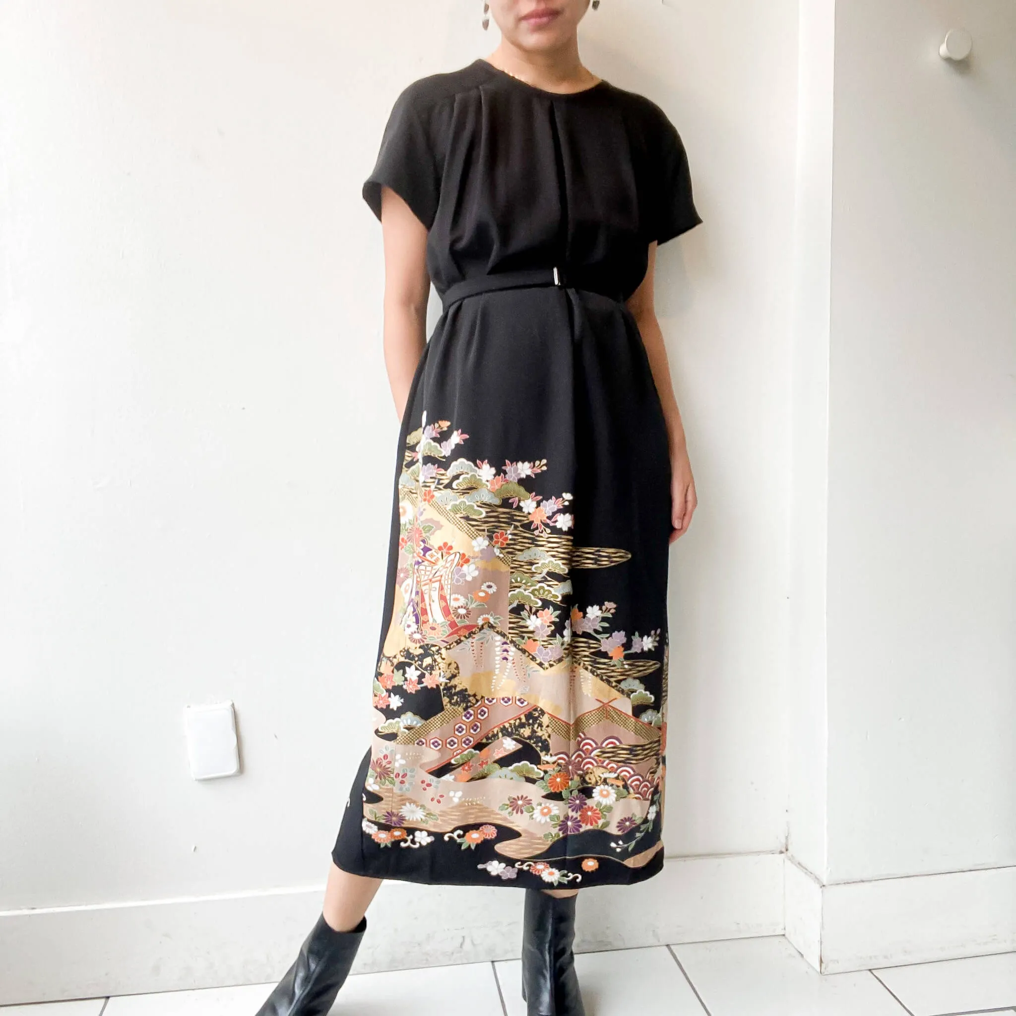 Tsumugi | Vintage Silk Kimono Short Sleeve Dress | SD5- Black