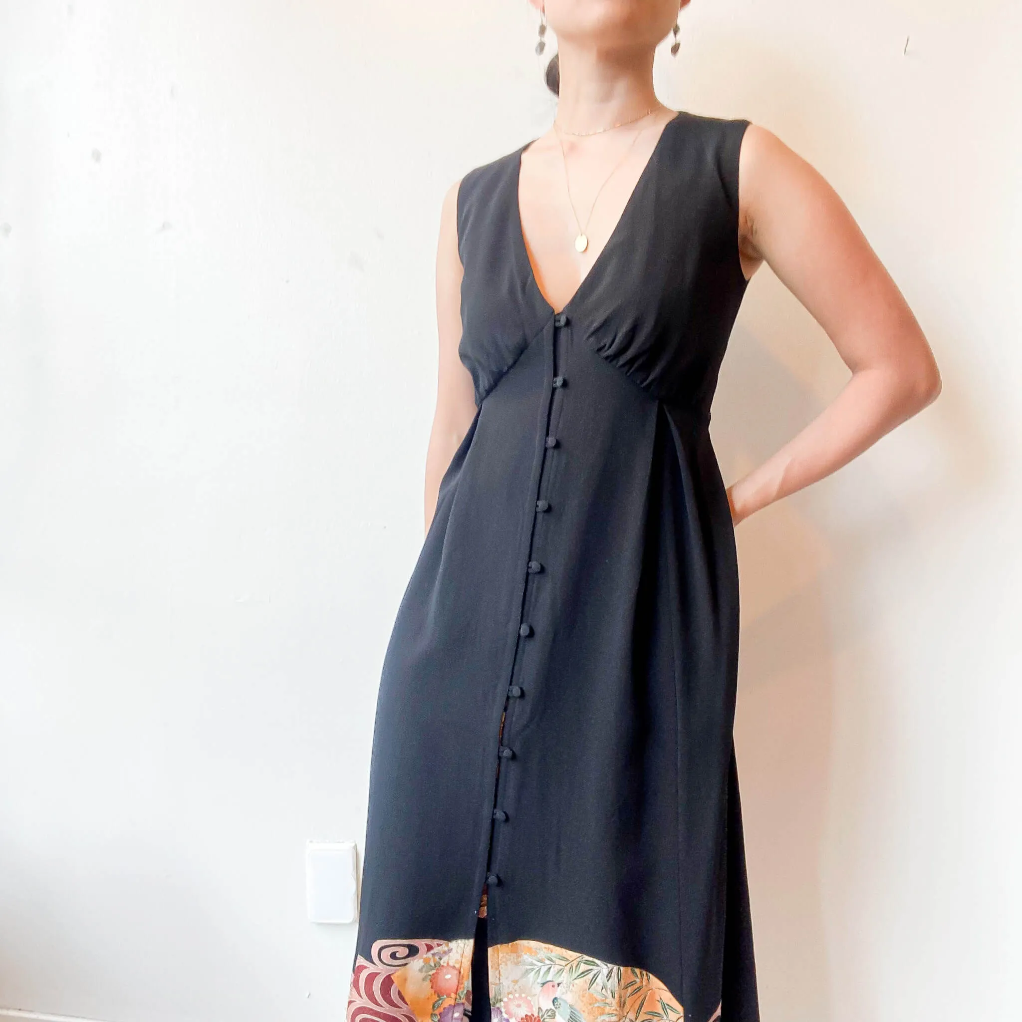 Tsumugi | Vintage Silk Kimono V-neck Dress | VD2- Black