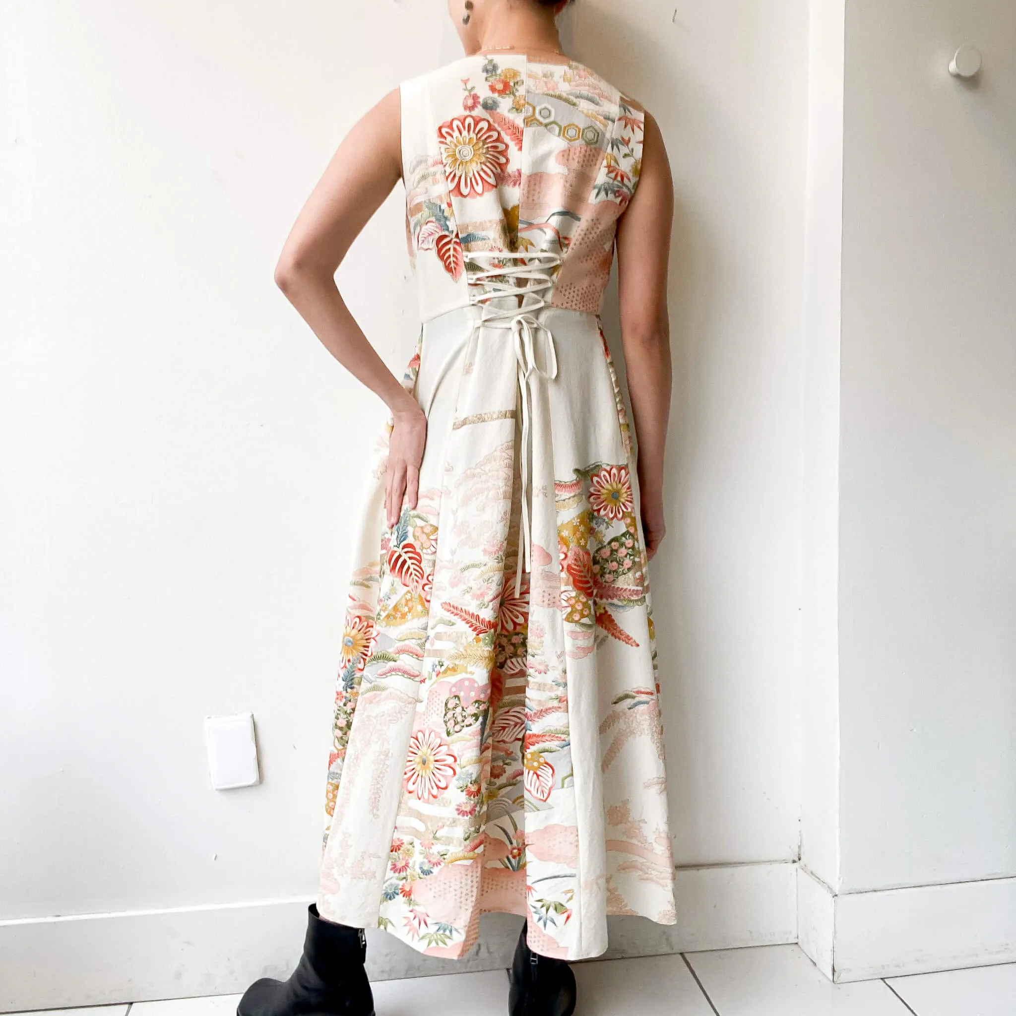 Tsumugi | Vintage Silk Kimono V-neck Dress | VD3- White