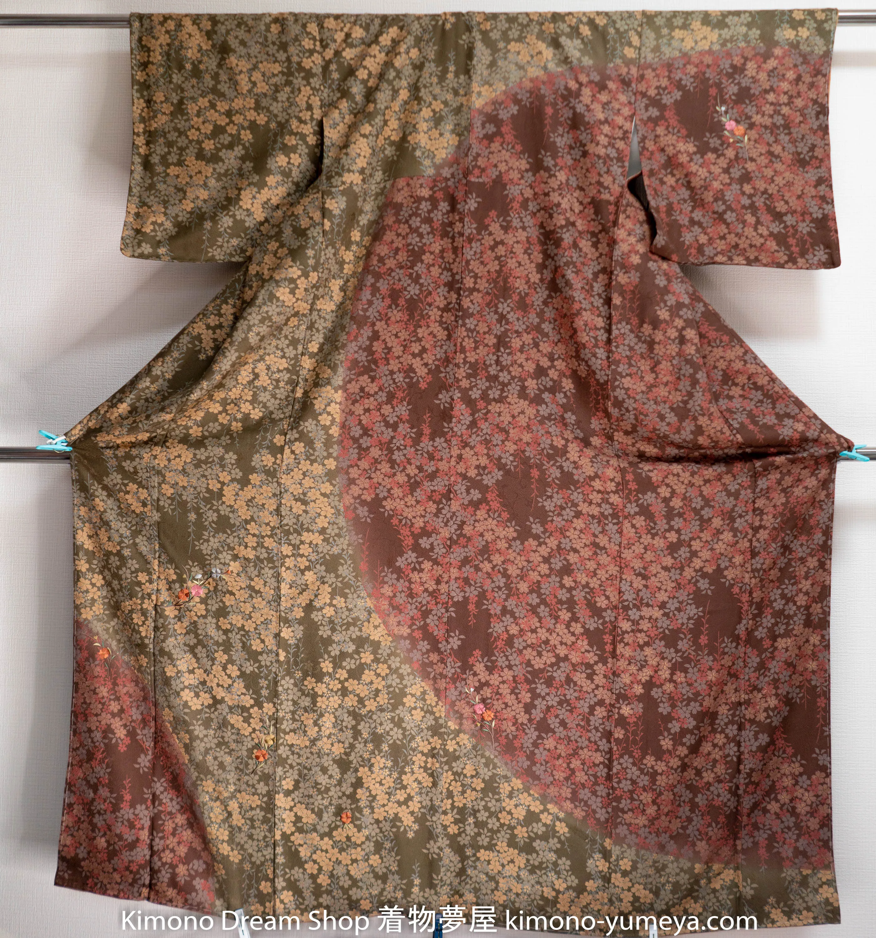 Unused Brown Houmongi - Crest Moon Light Brown Dark Brown Komon - Golden Accenting High Quality Silk