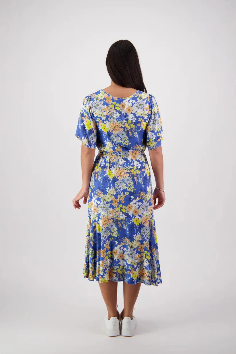 Vassalli Long Dress With Petal Sleeve